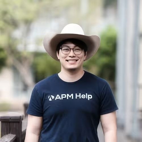 Portrait of Taylor, Chief Happiness Officer at APM Help